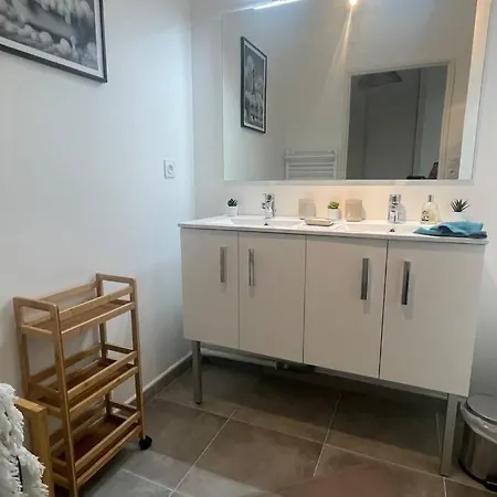 Serenite Raphaeloise Apartmán