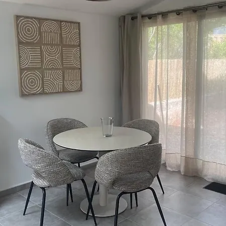 Serenite Raphaeloise Apartmán *